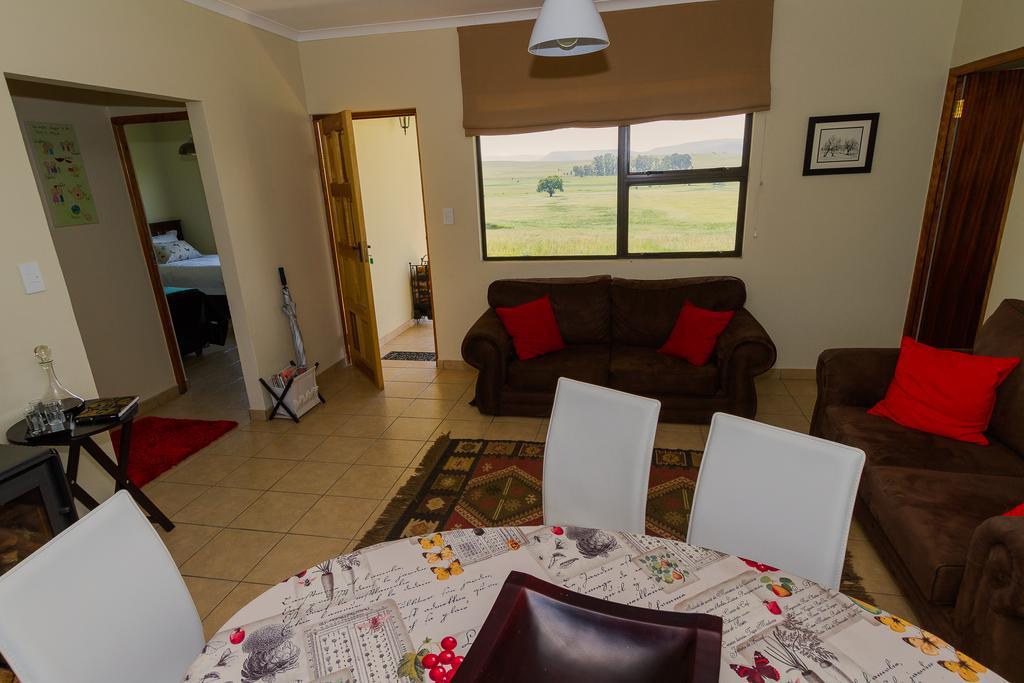 Forellenhof Guest Farm Wakkerstroom Εξωτερικό φωτογραφία